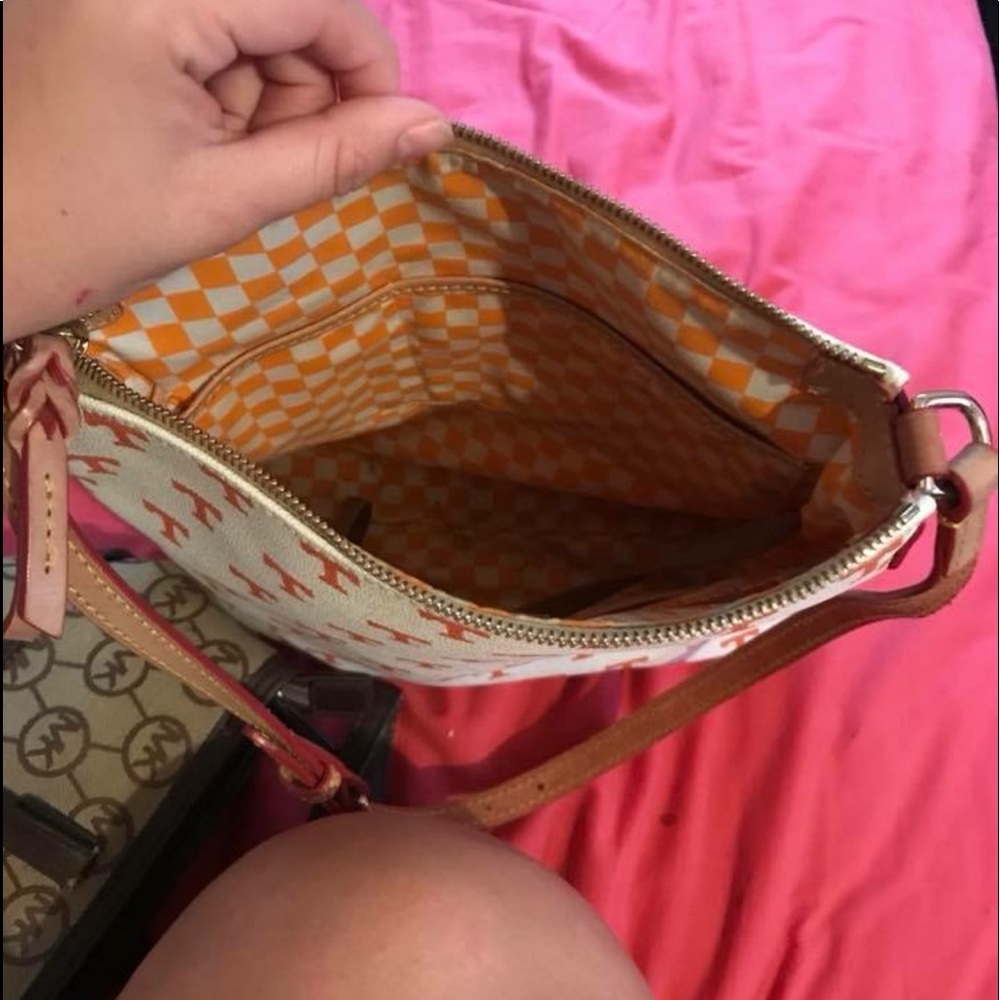 Dooney and Burke Limited Tennessee purse - Picture 4 of 4